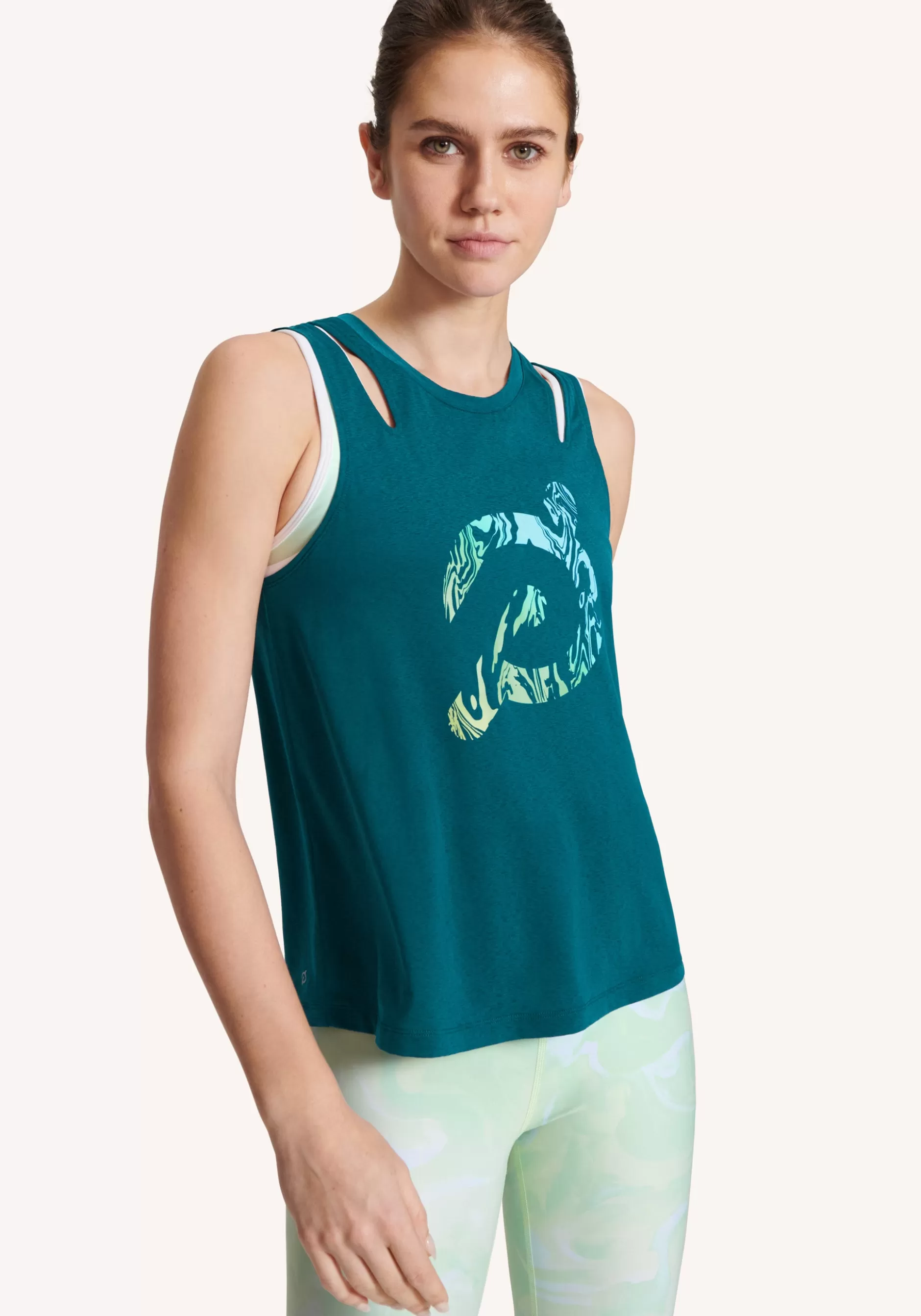 Clearance Agility Rio Tank Women Tops